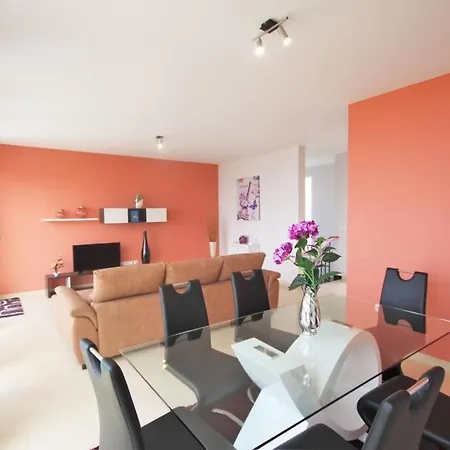 Calheta Farious Holiday home *